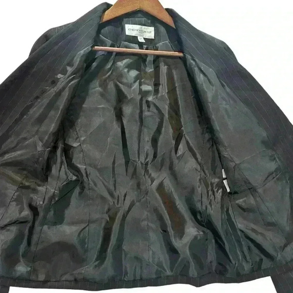 Jones New York Suit Jacket Blazer Black With Brown Pinstripe Lined Women’s 8P - Picture 7 of 11
